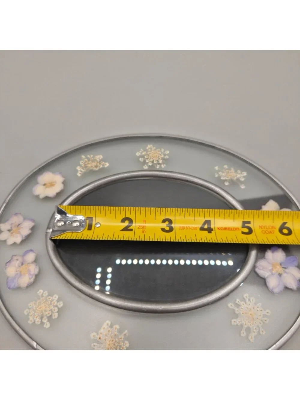 Oval Pressed Flower Glass Photo Frame Metal Trim Back Stand Rear Loading
